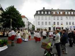 Fronleichnam 2013 - Segensaltar am St. Johanner Markt